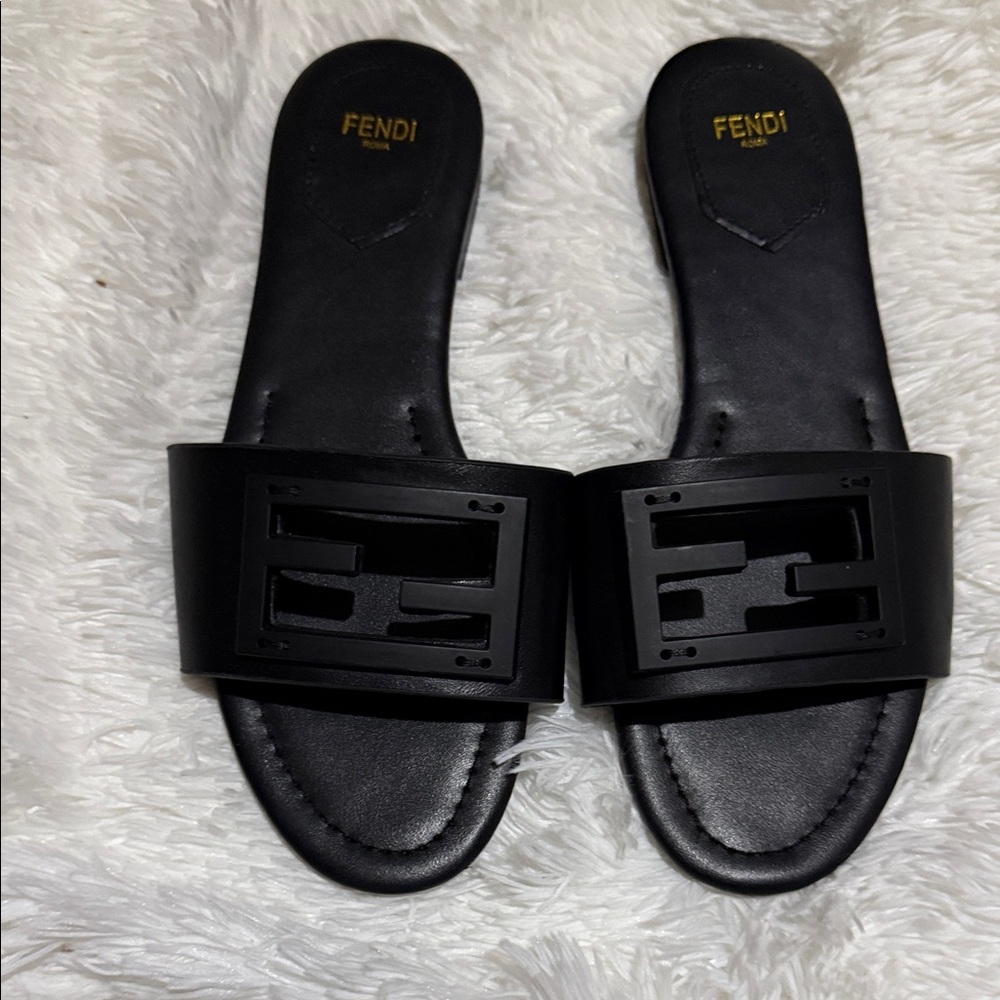 Fendi Black Logo Cutout Slide Sandals